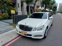 Mercedes-Benz/賓士   E-CLASS  E300 全額貸款 2012年式賓士E300 頂級天窗 環景攝影 耗材都已更換過 一手車 | 新北市汽車商業同業公會｜TACA優良車商聯盟｜中古、二手車買車賣車公會認證保固
