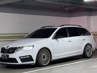 Skoda  Octaiva OCTAVIA COMBI RS版 2.0 | 新北市汽車商業同業公會｜TACA優良車商聯盟｜中古、二手車買車賣車公會認證保固