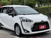 Toyota  SIENTA 金鑽店~SIENTA 1.8 雙電滑門 車道偏離 變換輔助系統 AEB自動緊急煞車系統 遠光燈自動控制 胎壓監控 斜坡起步輔助 循跡防滑 8安 免鑰啟動車門鎖 定速 光感應頭燈 電動摺疊後視鏡 盲點偵測 藍芽通訊 方向盤快控鍵 恆溫空調 後座出風口 粉塵過濾器 LED日行燈 等多項配備！ | 新北市汽車商業同業公會｜TACA優良車商聯盟｜中古、二手車買車賣車公會認證保固
