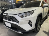 Toyota  RAV4 2019年小改新款RAV4旗艦款 | 新北市汽車商業同業公會｜TACA優良車商聯盟｜中古、二手車買車賣車公會認證保固