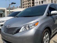 Toyota  Sienna 2015Toyota Sienna | 新北市汽車商業同業公會｜TACA優良車商聯盟｜中古、二手車買車賣車公會認證保固