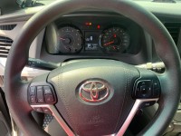 Toyota  Sienna 2015Toyota Sienna | 新北市汽車商業同業公會｜TACA優良車商聯盟｜中古、二手車買車賣車公會認證保固