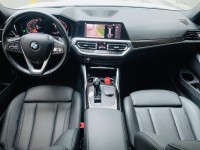  2019年 BMW 330i 2.0T 白色Luxury G20型  | 新北市汽車商業同業公會｜TACA優良車商聯盟｜中古、二手車買車賣車公會認證保固