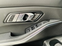  2019年 BMW 330i 2.0T 白色Luxury G20型  | 新北市汽車商業同業公會｜TACA優良車商聯盟｜中古、二手車買車賣車公會認證保固