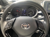 Toyota  C-HR ????????【熱門跨界跑旅登場】 2020年 Toyota C-HR 經典 1.2｜低里程僅跑24,000公里 強勢介入市場的高人氣車款！ | 新北市汽車商業同業公會｜TACA優良車商聯盟｜中古、二手車買車賣車公會認證保固