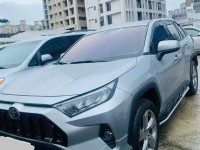Toyota  RAV4 【熱賣休旅推薦】2019/20年 Toyota RAV4 2.0 銀色款 | 新北市汽車商業同業公會｜TACA優良車商聯盟｜中古、二手車買車賣車公會認證保固