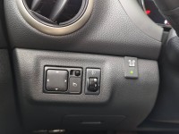 Nissan  Grand Livina 【小資代步首選????超低里程只跑42,000km】 出售：2018年 Lavinia 樂維娜 1.6 銀色款 | 新北市汽車商業同業公會｜TACA優良車商聯盟｜中古、二手車買車賣車公會認證保固