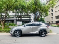 Lexus  NX ????**優質享受、平民價格入主豪華油電休旅！**???? ????售出：2019年 Lexus NX300h 豪華版 Hybrid油電???? | 新北市汽車商業同業公會｜TACA優良車商聯盟｜中古、二手車買車賣車公會認證保固