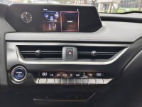 Lexus  UX250h ???? 2020 Lexus UX250h 豪華版 ???? 省油王者  | 新北市汽車商業同業公會｜TACA優良車商聯盟｜中古、二手車買車賣車公會認證保固