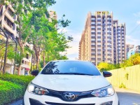 Toyota  Yaris 熱門好車釋出！  2022 年 Toyota Yaris S版  | 新北市汽車商業同業公會｜TACA優良車商聯盟｜中古、二手車買車賣車公會認證保固