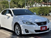 Lexus  IS 金鑽店~IS250 里程保證只跑13萬多公里，車況超優 主要配備有，循跡防滑 10安 免鑰啟動車門鎖 定速 光感應頭燈 雨滴感應雨刷 天窗 電動後遮陽簾 分區恆溫空調 換檔撥片 方向盤電動調整 粉塵過濾器 雙電動座椅 後座出風口 LED日行燈 HID頭燈 等多項配備！ | 新北市汽車商業同業公會｜TACA優良車商聯盟｜中古、二手車買車賣車公會認證保固