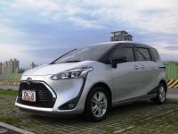 Toyota  SIENTA 正2021