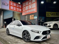 Mercedes-Benz/賓士   A-CLASS  A35 找記老闆實價~正22年Benz A35 AMG全景/摸門/U88按鍵/夜色 | 新北市汽車商業同業公會｜TACA優良車商聯盟｜中古、二手車買車賣車公會認證保固