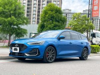 Ford/福特  Focus 《省超過20萬》2023 Ford Focus Wagon 1.5 ST-Line Vignale 只跑2萬 跟新車一樣 | 新北市汽車商業同業公會｜TACA優良車商聯盟｜中古、二手車買車賣車公會認證保固