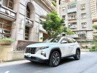 Hyundai  Tucson 實車實價可分期Tucson L油電C休旅車 全車原廠保固中 | 新北市汽車商業同業公會｜TACA優良車商聯盟｜中古、二手車買車賣車公會認證保固