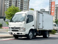 Hino  300 《-25度雙溫層冷凍車》2020 HINO 300 11呎半 超低里程 只跑7萬 原廠保養 全車如新 貨車 商用車 日野 | 新北市汽車商業同業公會｜TACA優良車商聯盟｜中古、二手車買車賣車公會認證保固