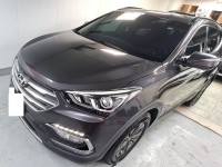 Hyundai  Santa Fe 18年實跑5萬保證里程現代山土匪電動椅盲點車道偏移警示環景抬顯影音前後行車紀錄器保證實車實價 | 新北市汽車商業同業公會｜TACA優良車商聯盟｜中古、二手車買車賣車公會認證保固