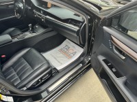 Lexus  ES  2015 Lexus ES300H (黑) 2.5 | 新北市汽車商業同業公會｜TACA優良車商聯盟｜中古、二手車買車賣車公會認證保固