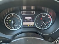 Infiniti  Q30 20 17年 Infiniti Q30 跨界小跑旅 全景天窗 風尚版 | 新北市汽車商業同業公會｜TACA優良車商聯盟｜中古、二手車買車賣車公會認證保固