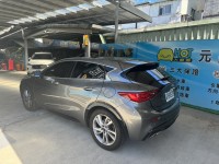 Infiniti  Q30 20 17年 Infiniti Q30 跨界小跑旅 全景天窗 風尚版 | 新北市汽車商業同業公會｜TACA優良車商聯盟｜中古、二手車買車賣車公會認證保固