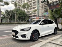 Ford/福特  Focus ST-LINE 賽道版 X 液晶儀表 一手車 全方位原廠保固3+3到2028年 | 新北市汽車商業同業公會｜TACA優良車商聯盟｜中古、二手車買車賣車公會認證保固