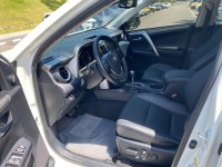 Toyota  RAV4 休旅車首選 豐田RAV-4 原板件跑12萬公里 | 新北市汽車商業同業公會｜TACA優良車商聯盟｜中古、二手車買車賣車公會認證保固