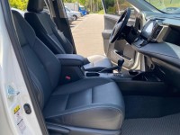 Toyota  RAV4 休旅車首選 豐田RAV-4 原板件跑12萬公里 | 新北市汽車商業同業公會｜TACA優良車商聯盟｜中古、二手車買車賣車公會認證保固