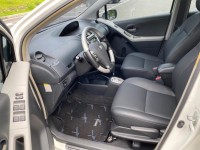 Toyota  Yaris 代步小鴨 原板跑22  | 新北市汽車商業同業公會｜TACA優良車商聯盟｜中古、二手車買車賣車公會認證保固