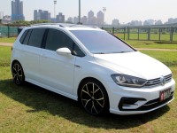 Volkswagen 福斯  Golf {原鈑件 內外如新}17年GOLF Sportsvan 280RLine白 | 新北市汽車商業同業公會｜TACA優良車商聯盟｜中古、二手車買車賣車公會認證保固