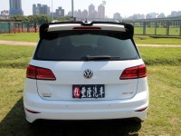 Volkswagen 福斯  Golf {原鈑件 內外如新}17年GOLF Sportsvan 280RLine白 | 新北市汽車商業同業公會｜TACA優良車商聯盟｜中古、二手車買車賣車公會認證保固