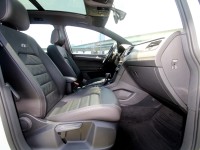 Volkswagen 福斯  Golf {原鈑件 內外如新}17年GOLF Sportsvan 280RLine白 | 新北市汽車商業同業公會｜TACA優良車商聯盟｜中古、二手車買車賣車公會認證保固