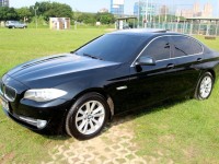 BMW/ 寶馬  5 SERIES  520i {雙認證 低里程}13年BMW 520黑~豐隆嚴選0頭款低月付專案 | 新北市汽車商業同業公會｜TACA優良車商聯盟｜中古、二手車買車賣車公會認證保固