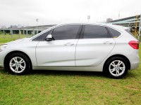 BMW/ 寶馬  2 SERIES  218i {才跑5.6萬}17年218 AT 銀~豐隆嚴選0頭款低月付專案 | 新北市汽車商業同業公會｜TACA優良車商聯盟｜中古、二手車買車賣車公會認證保固
