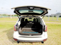 Subaru  Forester {原鈑件 旗艦款}15年 FORESTER 2.0XT-P白~豐隆嚴選0頭款低月付專案~ | 新北市汽車商業同業公會｜TACA優良車商聯盟｜中古、二手車買車賣車公會認證保固