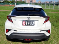 Toyota  C-HR {原鈑件 跑6萬}19年 CHR1.2白 豪華版~豐隆嚴選0頭款低月付專案 | 新北市汽車商業同業公會｜TACA優良車商聯盟｜中古、二手車買車賣車公會認證保固