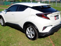 Toyota  C-HR {原鈑件 跑6萬}19年 CHR1.2白 豪華版~豐隆嚴選0頭款低月付專案 | 新北市汽車商業同業公會｜TACA優良車商聯盟｜中古、二手車買車賣車公會認證保固