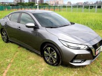 Nissan  Sentra {跑1萬 尊爵版 原漆}24年式 SENTRA1.6灰~豐隆嚴選0頭款專案 | 新北市汽車商業同業公會｜TACA優良車商聯盟｜中古、二手車買車賣車公會認證保固