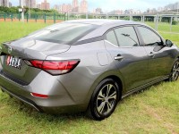 Nissan  Sentra {跑1萬 尊爵版 原漆}24年式 SENTRA1.6灰~豐隆嚴選0頭款專案 | 新北市汽車商業同業公會｜TACA優良車商聯盟｜中古、二手車買車賣車公會認證保固