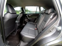 Toyota  RAV4 {才跑1.9萬 旗艦款}23年式RAV4 2.0灰~豐隆嚴選0頭款低月付專案 | 新北市汽車商業同業公會｜TACA優良車商聯盟｜中古、二手車買車賣車公會認證保固