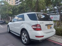 Mercedes-Benz/賓士   ML-CLASS  ML350 2009年賓士ML350頂級天窗電尾門 一手低里程 原鈑件保證 歡迎來購車貸款 | 新北市汽車商業同業公會｜TACA優良車商聯盟｜中古、二手車買車賣車公會認證保固