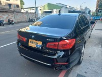 BMW/ 寶馬  5 SERIES  520i Luxury 2018年BMW 520I 僅跑10萬 黑色黑內裝 大面板主機 導航 無待修 | 新北市汽車商業同業公會｜TACA優良車商聯盟｜中古、二手車買車賣車公會認證保固