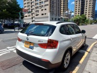 BMW/ 寶馬  X1 SERIES  X1 xDrive20d 稀有4WD 2011年X1全景天窗20D柴油小改款 僅跑14萬女用車 全額貸款 | 新北市汽車商業同業公會｜TACA優良車商聯盟｜中古、二手車買車賣車公會認證保固