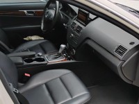 Mercedes-Benz/賓士   C-CLASS 2010年賓士C300 白色頂級天窗 一手車 AMG黑內皮椅 無改裝 車優極佳 | 新北市汽車商業同業公會｜TACA優良車商聯盟｜中古、二手車買車賣車公會認證保固