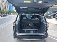 Toyota  Sienna 2022年豐田商務車 SIENNA 2.5 油電柏金版 黑色僅跑2萬 一手車保證 | 新北市汽車商業同業公會｜TACA優良車商聯盟｜中古、二手車買車賣車公會認證保固