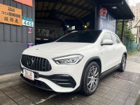 Mercedes-Benz/賓士   GLA-CLASS  GLA45 AMG 找記老闆實價~正2021年Benz GLA45 AMG 跟車/全景/電懸 | 新北市汽車商業同業公會｜TACA優良車商聯盟｜中古、二手車買車賣車公會認證保固