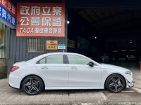 Mercedes-Benz/賓士   A-CLASS  A35 找記老闆實價~正2021年Benz A35 AMG全景/摸門/夜色/306P馬力 | 新北市汽車商業同業公會｜TACA優良車商聯盟｜中古、二手車買車賣車公會認證保固