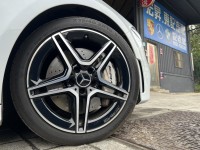 Mercedes-Benz/賓士   A-CLASS  A35 找記老闆實價~正22年Benz A35 AMG全景/摸門/U88按鍵/夜色 | 新北市汽車商業同業公會｜TACA優良車商聯盟｜中古、二手車買車賣車公會認證保固