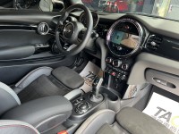MINI  Cabrio 找記老闆~2023年式MINI Cabrio JCW敞篷車HK/免鑰/全景/跟車 | 新北市汽車商業同業公會｜TACA優良車商聯盟｜中古、二手車買車賣車公會認證保固