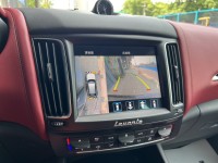 Maserati 瑪莎拉蒂  Levante 找記老闆實價～正2018年Levante SQ4 GS小改款跟車 | 新北市汽車商業同業公會｜TACA優良車商聯盟｜中古、二手車買車賣車公會認證保固