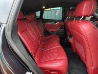 Maserati 瑪莎拉蒂  Levante 找記老闆實價～正2018年Levante SQ4 GS小改款跟車 | 新北市汽車商業同業公會｜TACA優良車商聯盟｜中古、二手車買車賣車公會認證保固